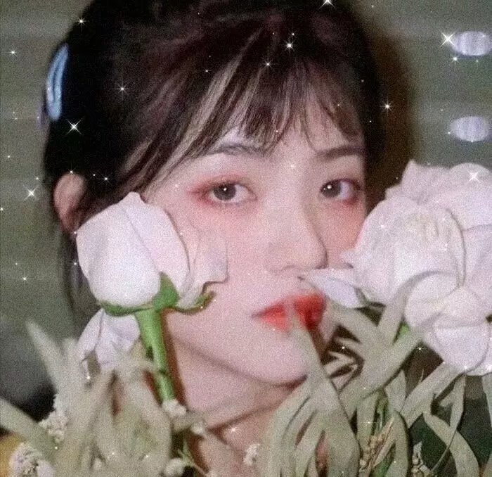 褐衣男子海报